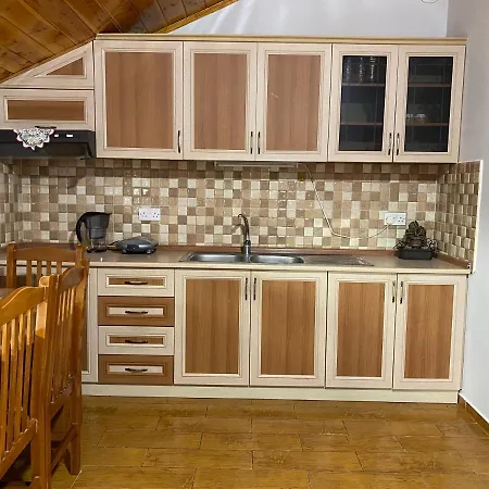 Zade'S House